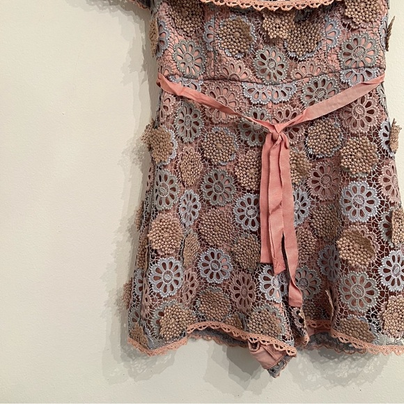 Alexis Lace Romper - Picture 6 of 11